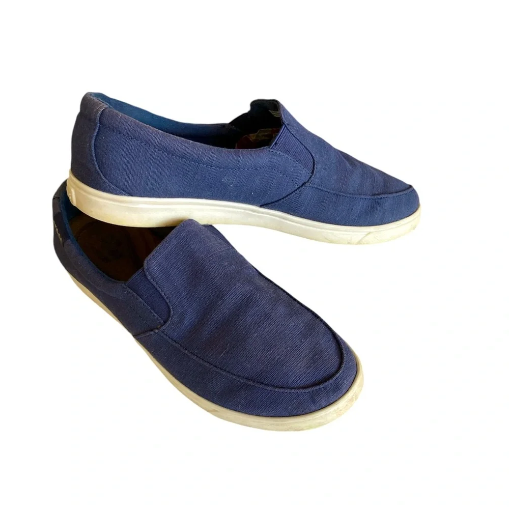 Crocs Slip On Loafer Shoe Canvas Flat Rubber Sole Dual Comfort Lightweight Sz 9